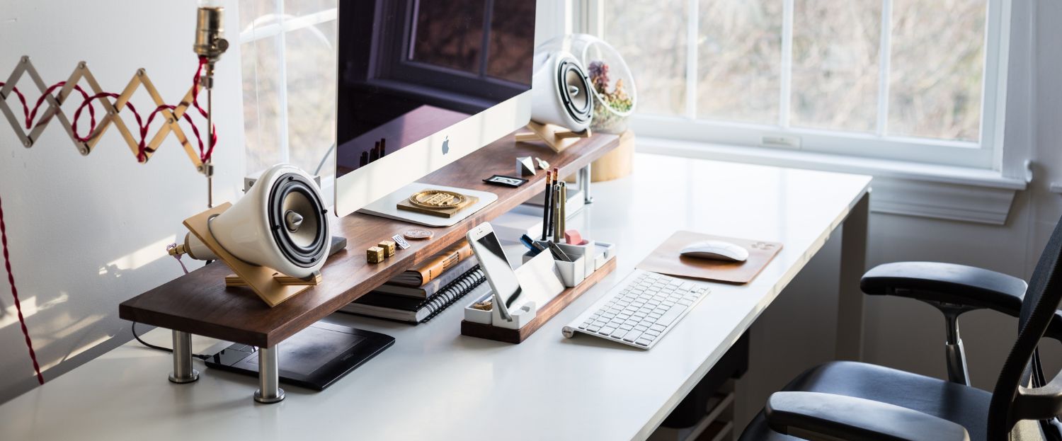 How Do You Choose a Good Home Office Desk? Expert Tips